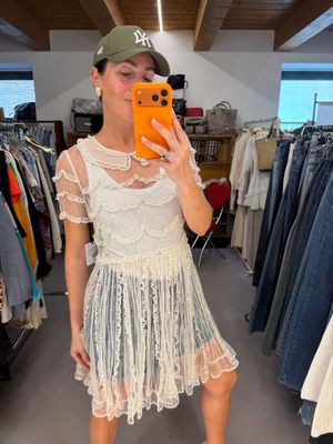 ABITO PIZZO RED VALENTINO NUOVO