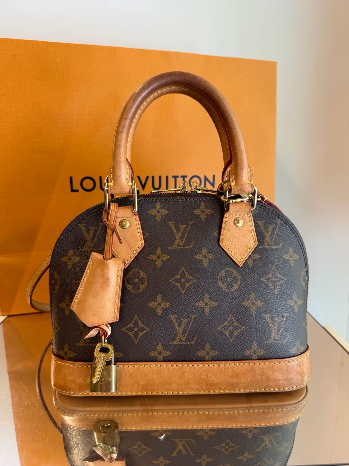 LOUIS VUITTON ALMA BB