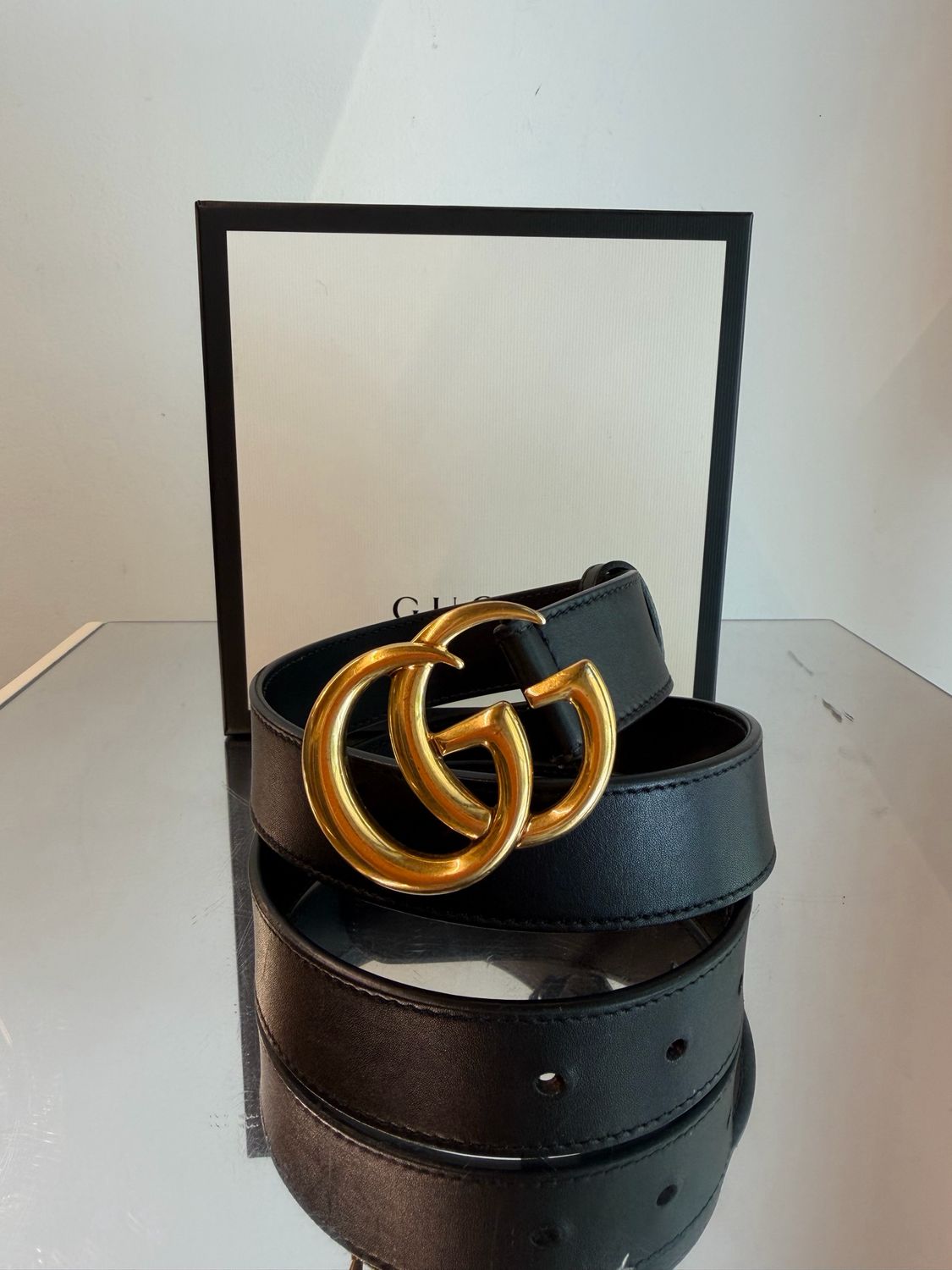 CINTURA GUCCI MARMONT PELLE NERA LOGO GG ORO