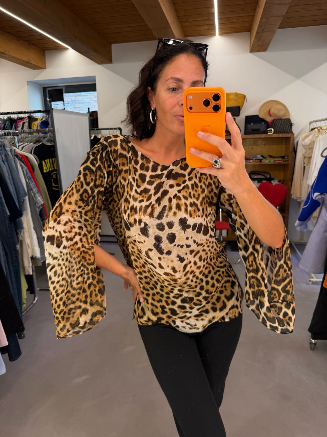 BLUSA YSL PURA SETA FANTASIA ANIMALIER CON LOGO