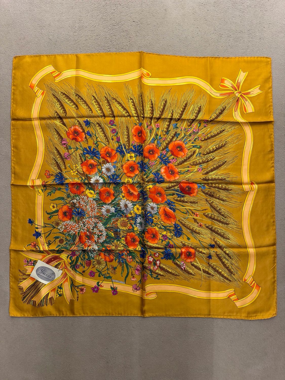 FOULARD GUCCI FLORA BY ACCORNERO