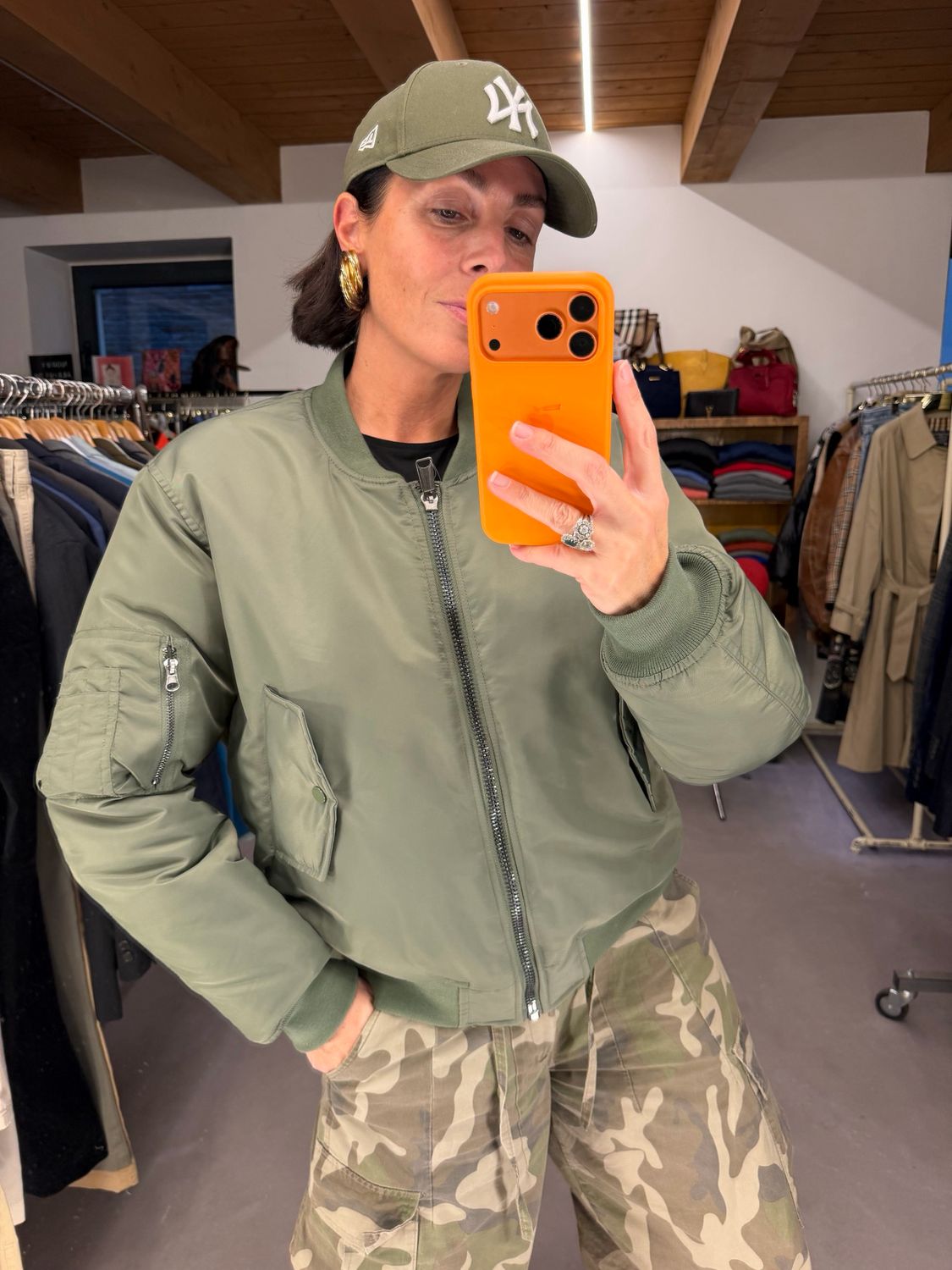 BOMBER CLASSICO VERDE IMBOTTITO INTERNO ARANCIO NUOVO