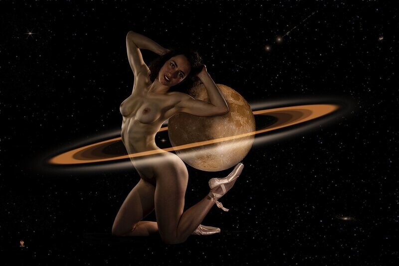 Femme et L'Univers