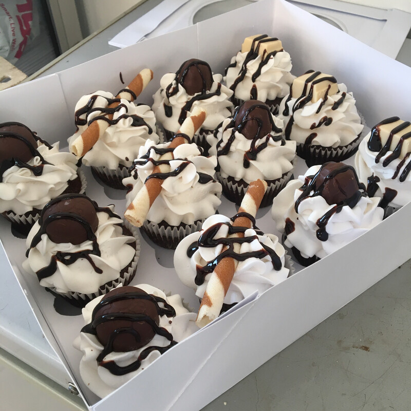 Cupcakes 12
