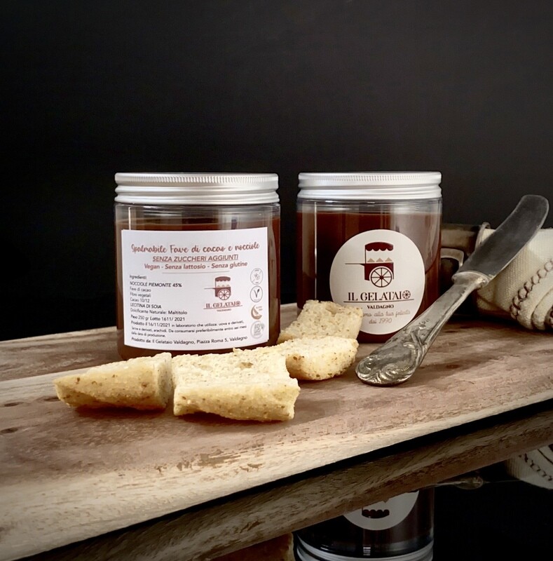 Spalmabile "Sugar free" Vegan 🌱 Fave di cacao & Nocciole Spalmabile "Sugar free" Vegan 🌱 Fave di cacao & Nocciole