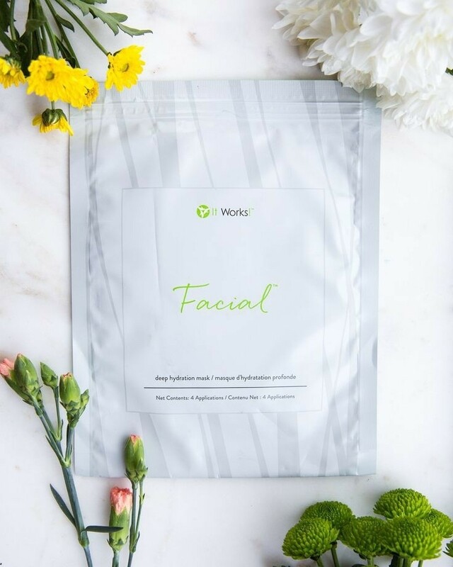 Hydrating facial mask