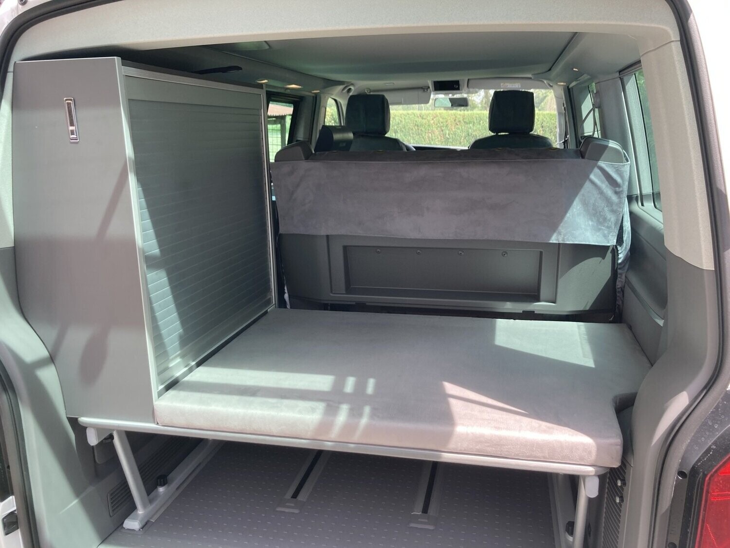 Heckschrank Bus-Boxx gebraucht, neuwertig