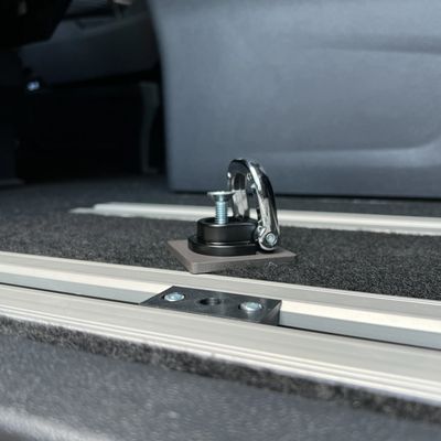 Nutenstein für VW T7 Multivan & California Bodenschiene klappbare Zurröse