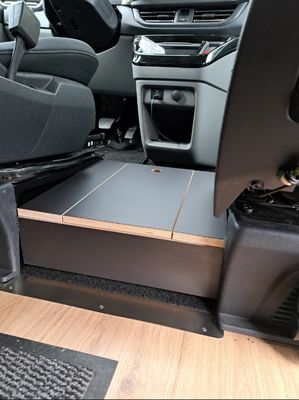 Staukiste für VW Transporter 2025 & Ford Nugget Staukiste für VW Transporter 2025 & Ford Nugget