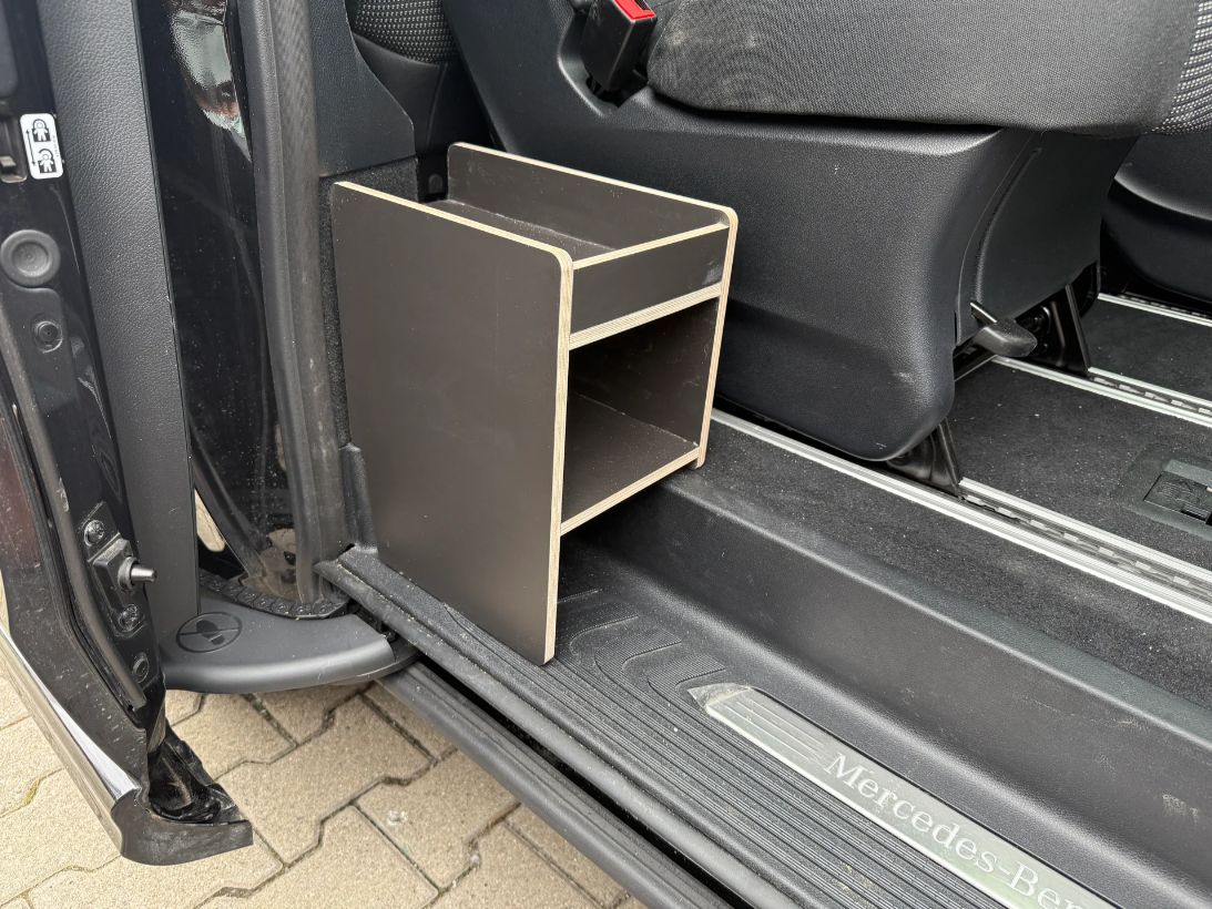 Schuhregal für Mercedes Marco Polo & V-Klasse Schuhregal für Mercedes Marco Polo & V-Klasse