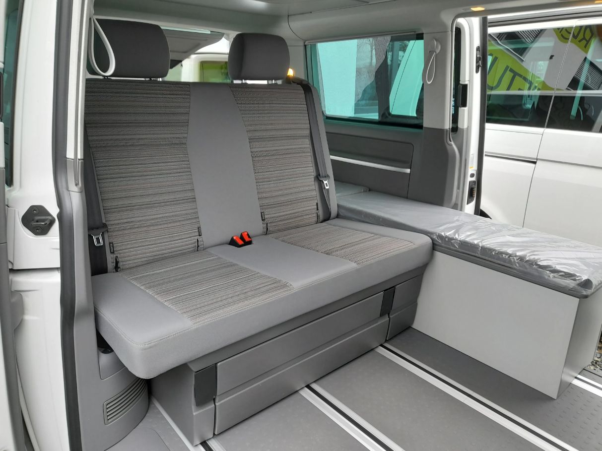 Polster für VW T5/6/6.1 original California Beach Staukiste vorne