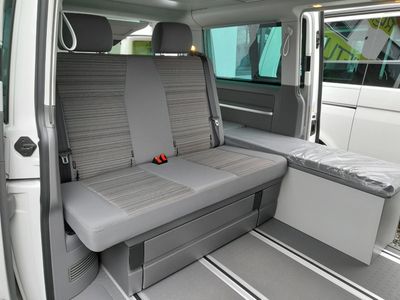 Polster für VW T5/6/6.1 original California Beach Staukiste vorne