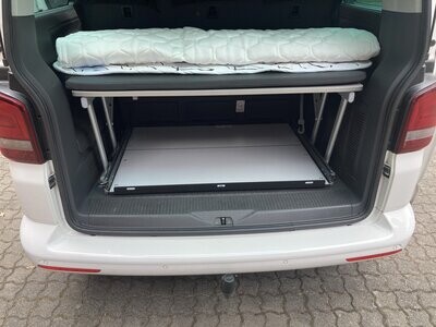 Heckauszug VW T5/6/6.1 Multivan & California Beach mit 3er-Sitzbank - Tiefe 75 - 90 cm
