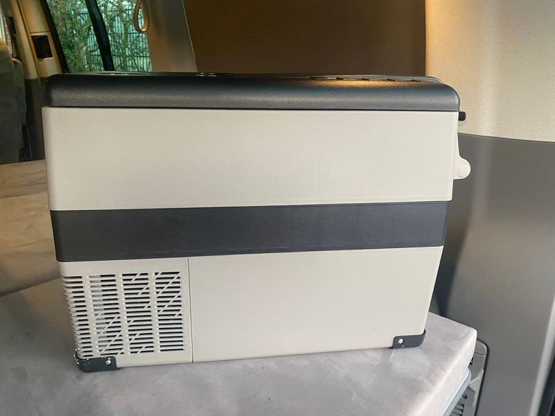 Große Kühlbox 45 Liter