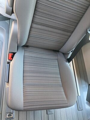 Einzelsitz für VW T6.1 California Multivan Einzelsitz für VW T6.1 California Multivan