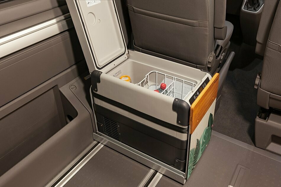 Kühlbox-Aufnahme T6.1 Beach Camper für Dometic CFX28 Kühlbox-Aufnahme T6.1 Beach Camper für Dometic CFX28