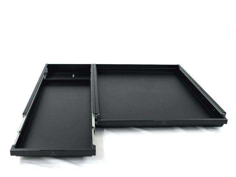 Heckauszug VW T5/6/6.1 Multivan & California Beach mit 3er Sitzbank - 2-teilig ausziehbare Aluwannen