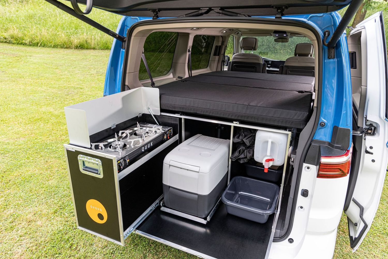 QUQUQ Küchenbox für VW T7 Multivan - ohne Bett QUQUQ Küchenbox für VW T7 Multivan - ohne Bett