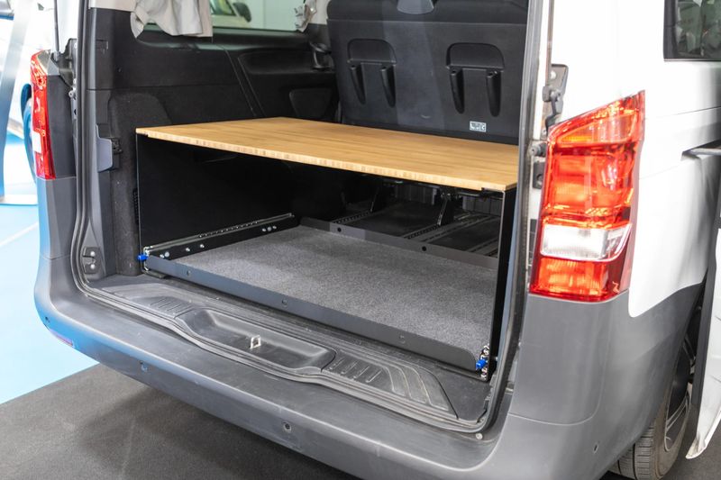 ​Heckablage mit Auszug Mercedes V-Klasse, Marco Polo Activity & Horizon