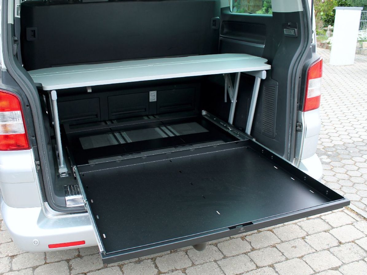 Heckauszug VW T5/6/6.1 Multivan & California Beach mit 3er Sitzbank  - Aluwanne mit Einhandbedienung
