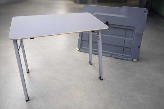 Campingtisch für die Schiebetür Ford V710
