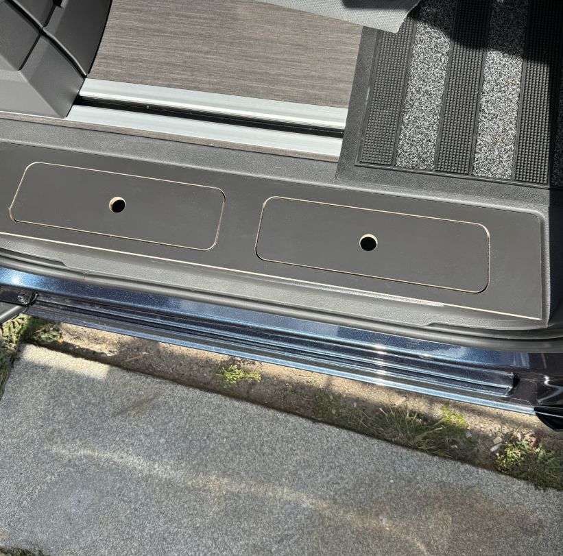 Trittstufeneinsatz für VW T7 für Multivan & California