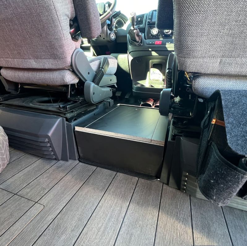 Staukiste Mittelkonsole Ducato / Jumper / Boxer Staukiste Mittelkonsole Ducato / Jumper / Boxer