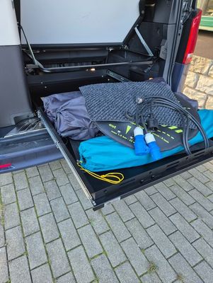 Heckauszug Mercedes Marco Polo mit Küche - Pro2 Heckauszug Mercedes Marco Polo mit Küche - Pro2