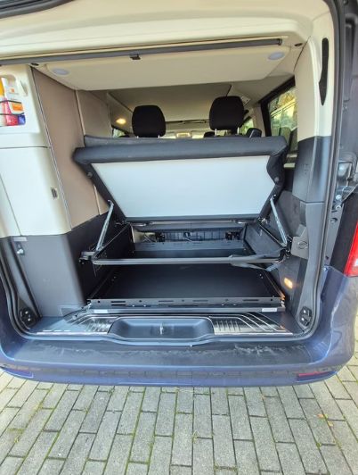 Heckauszug Mercedes Marco Polo mit Küche – Pro 3 Schwerlastauszug bis 200 kg Heckauszug Mercedes Marco Polo mit Küche – Pro 3 Schwerlastauszug bis 200 kg