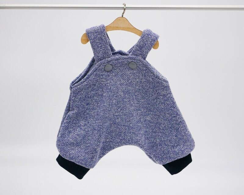 Latzhose || blau meliert || Latzhose für Puppen zwischen 40 und 50cm