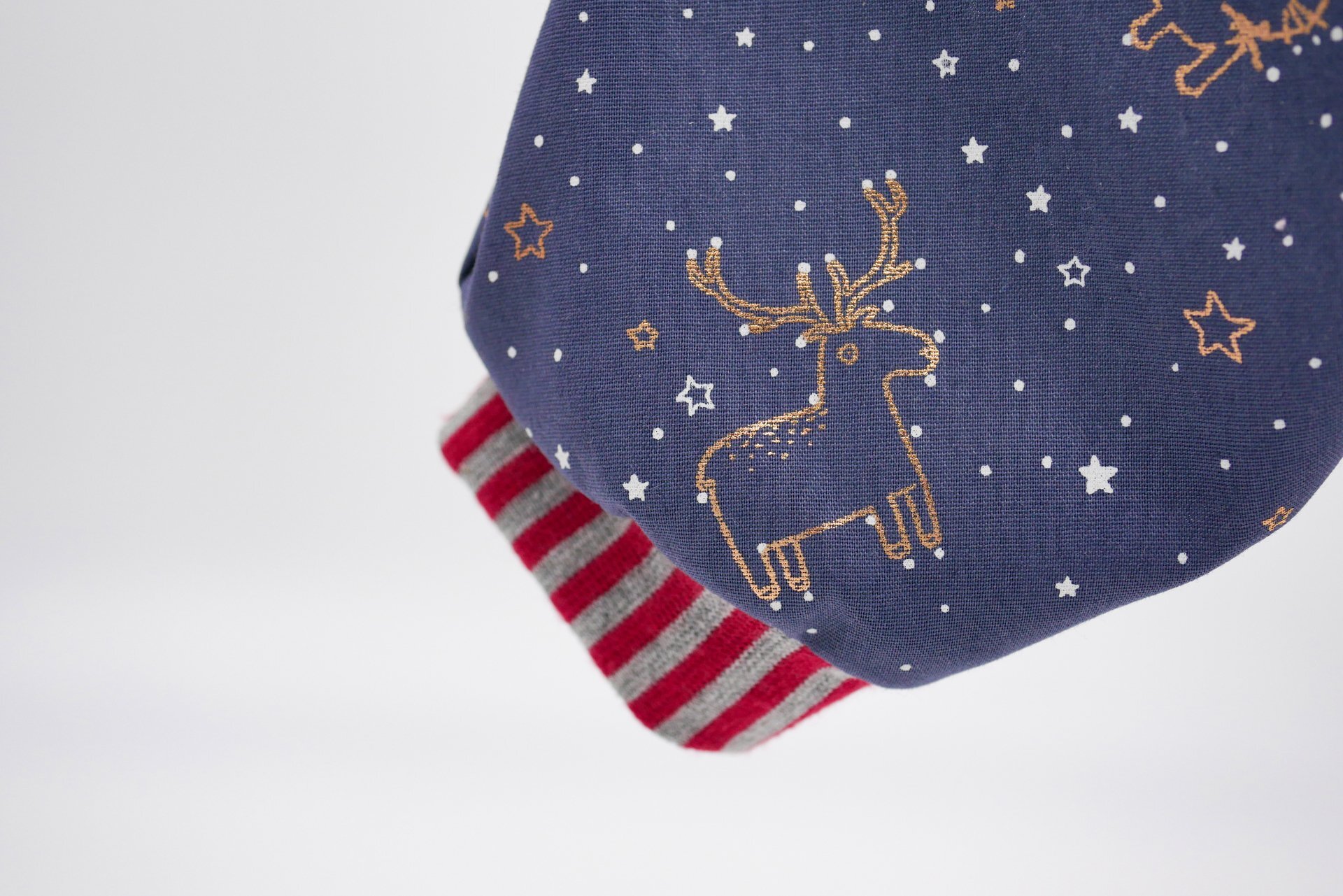 Latzhose || blau mit glitzerndem Sternbildmuster || Latzhose für Puppen zwischen 40 und 50cm