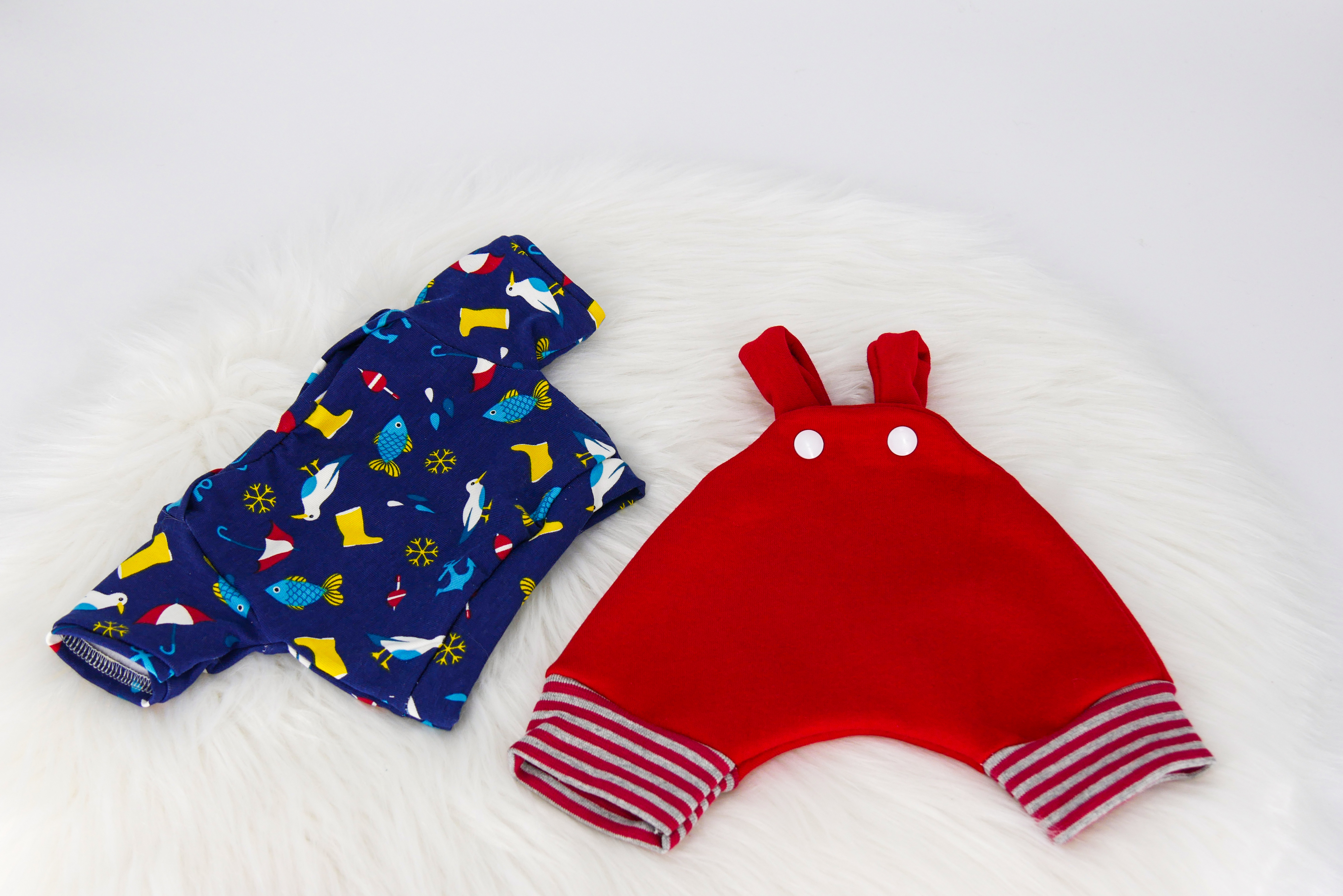 Puppen T-Shirt |Blau mit Gummistiefel und Regenschirm| für Puppen zwischen 40 und 50 cm