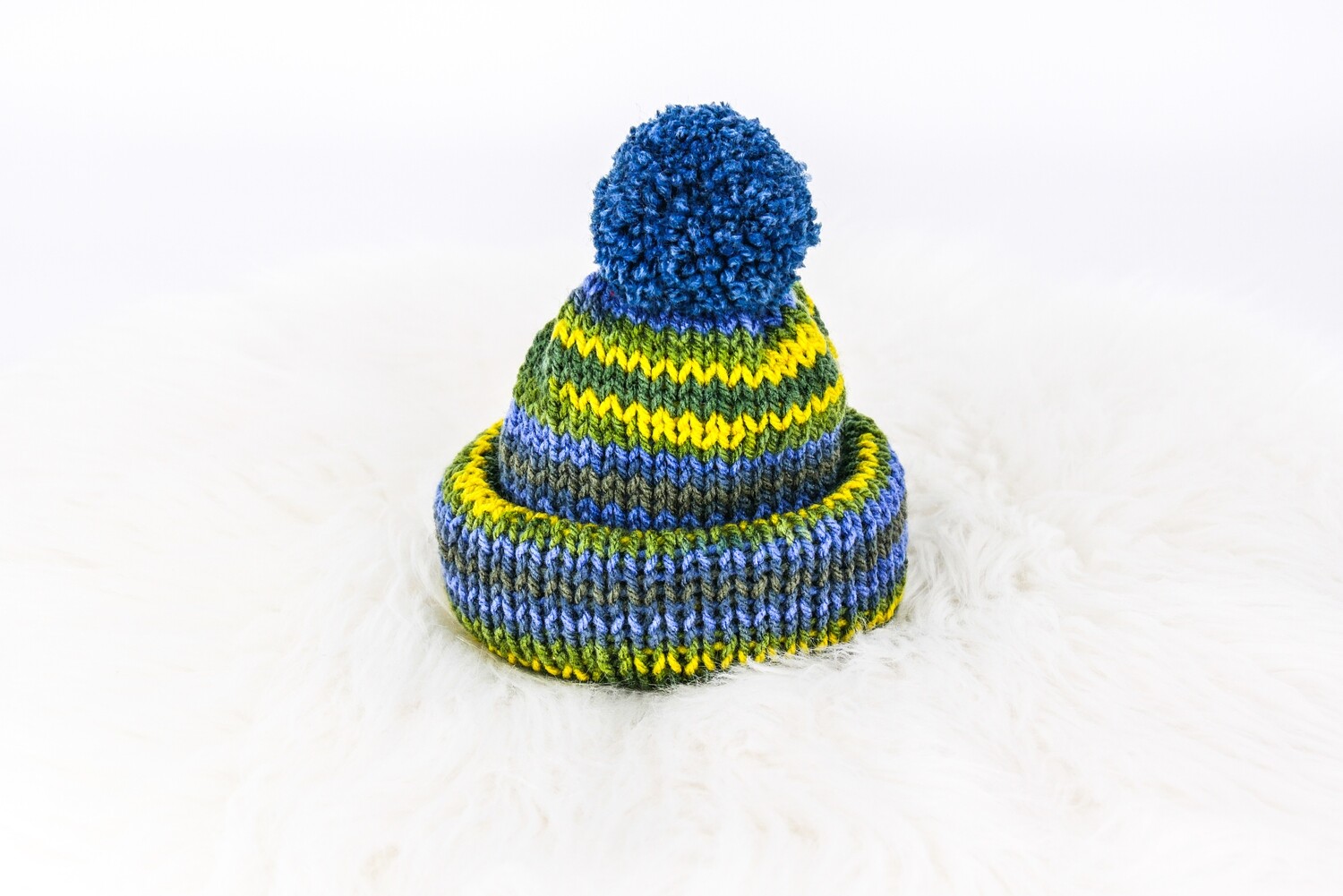 Wintermütze Blau/Grün  gemustert || Kopfumfang: 35-45 cm