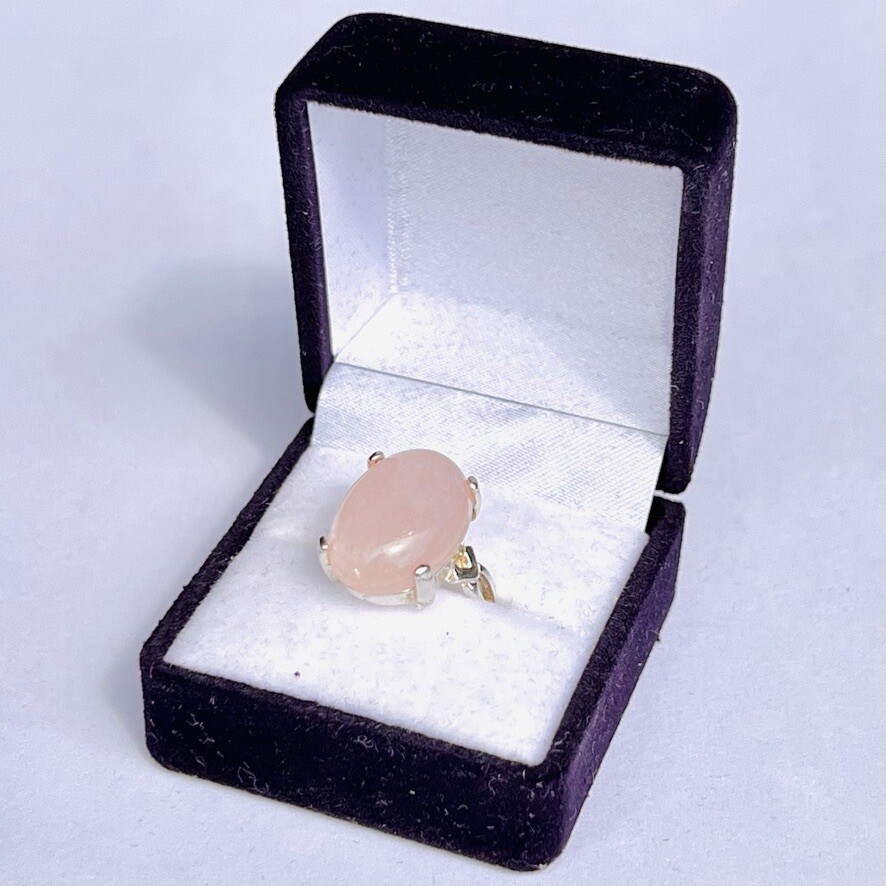 Silverring med rosa jade