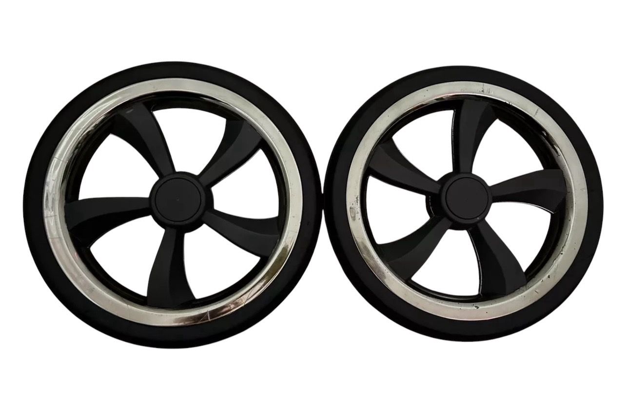 Babystyle Oyster 3 Rear Wheels X2 003