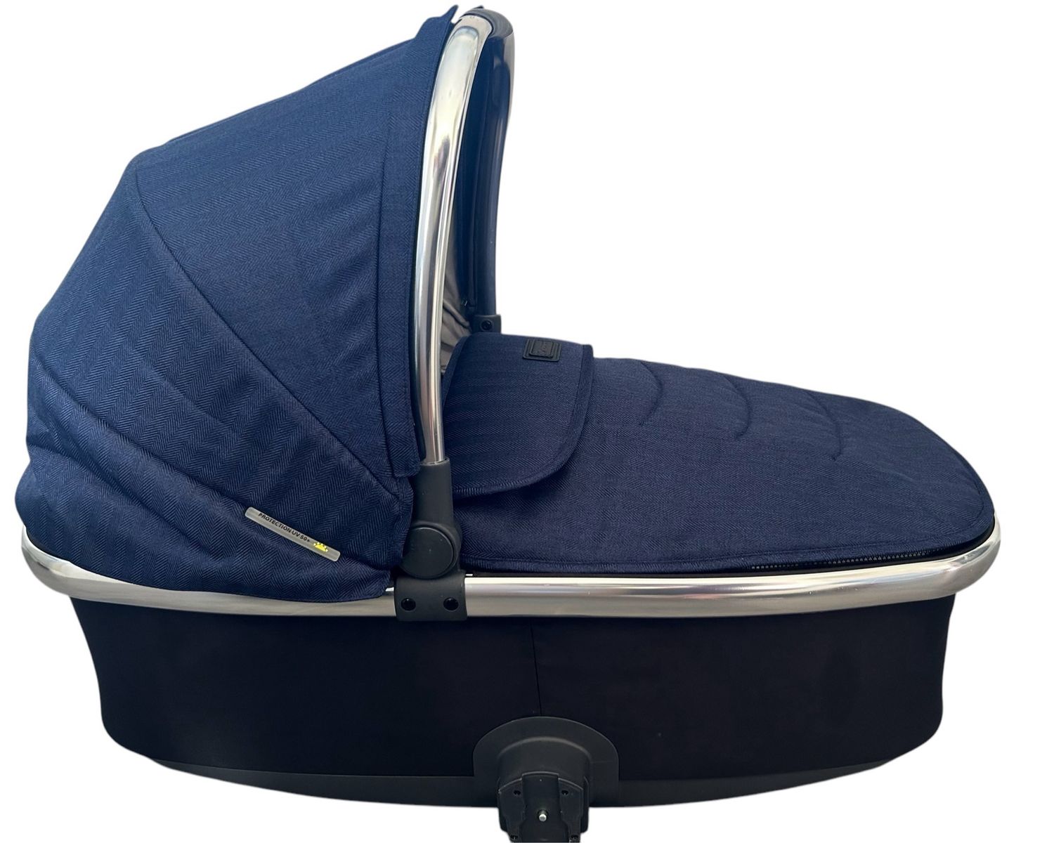 BabyStyle Oyster 3 Carrycot In Navy