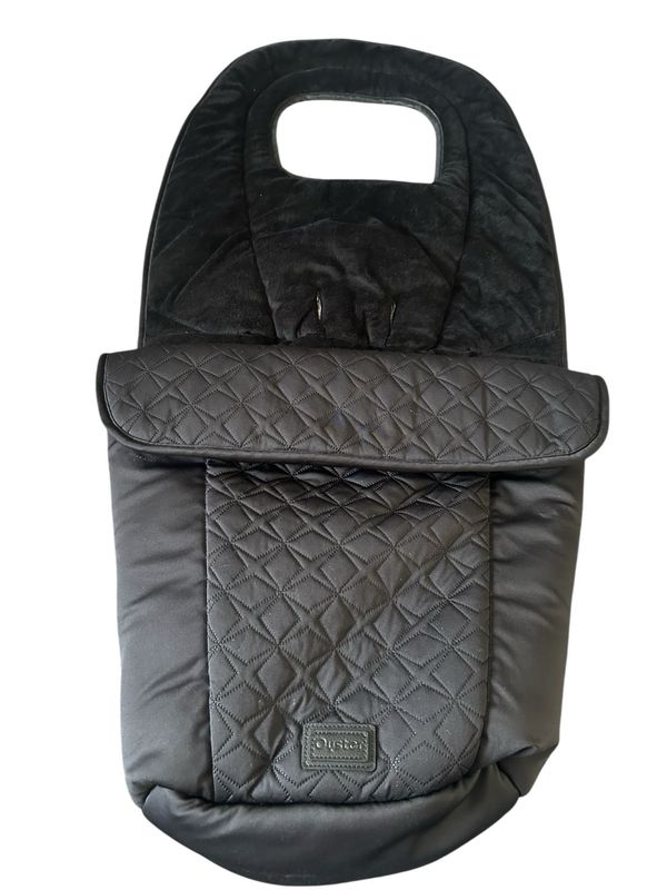 BabyStyle Oyster 3 Footmuff Cosy Toes In Black