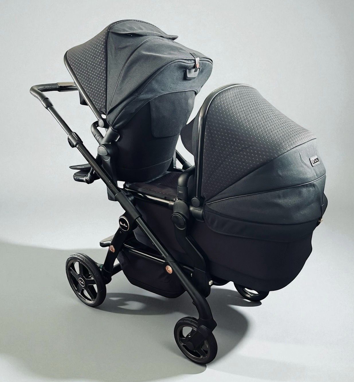 SILVER CROSS Wave Special Edition Pram & Pushchair - Eclipse SILVER CROSS Wave Special Edition Pram & Pushchair - Eclipse