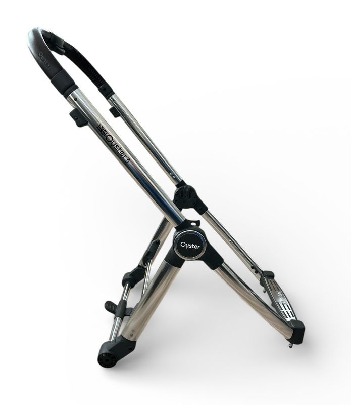 BabyStyle Oyster 3 Chassis - Chrome/Brown