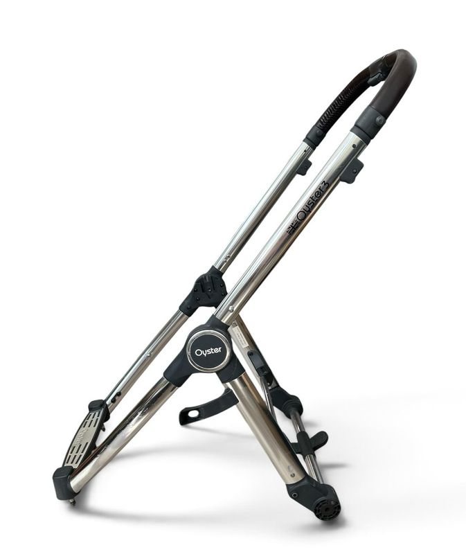 BabyStyle Oyster 3 Chassis - Chrome/Brown