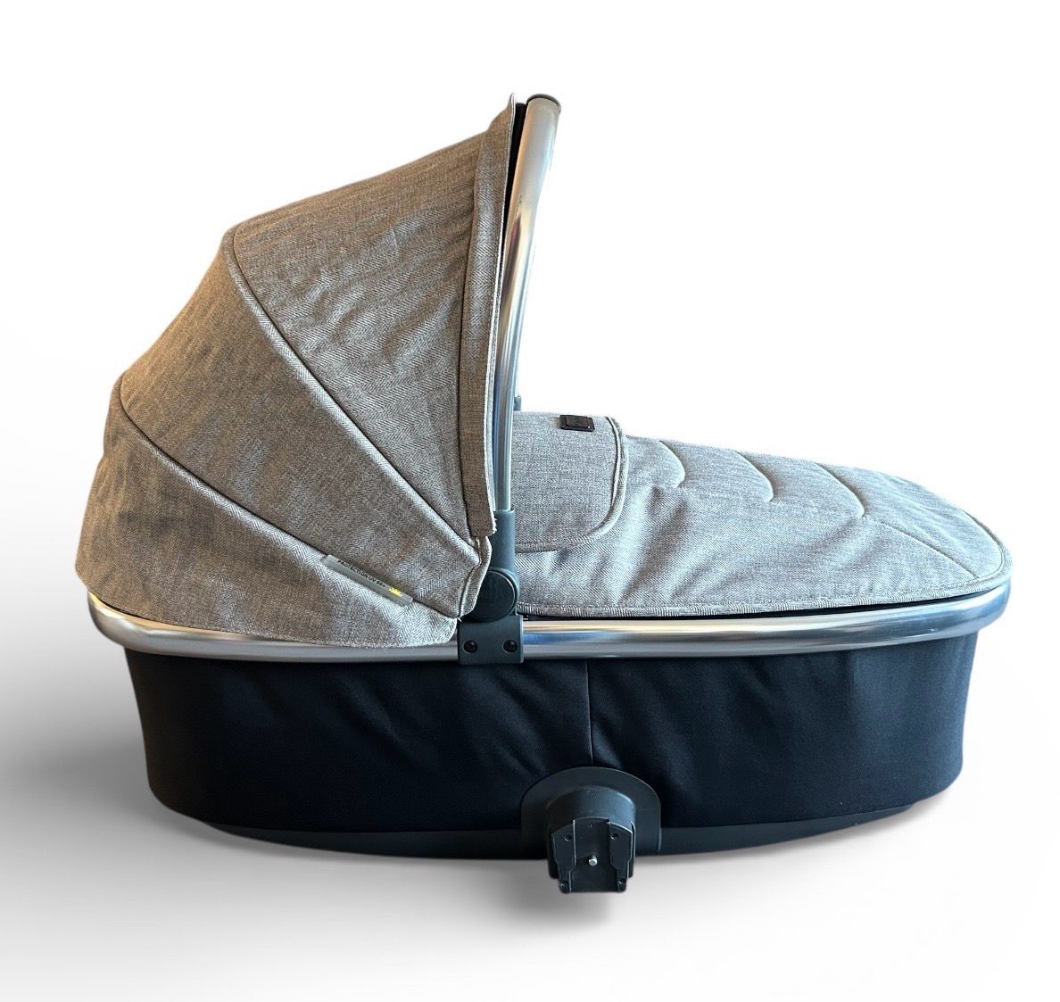 BabyStyle Oyster 3 Carrycot In Pebble