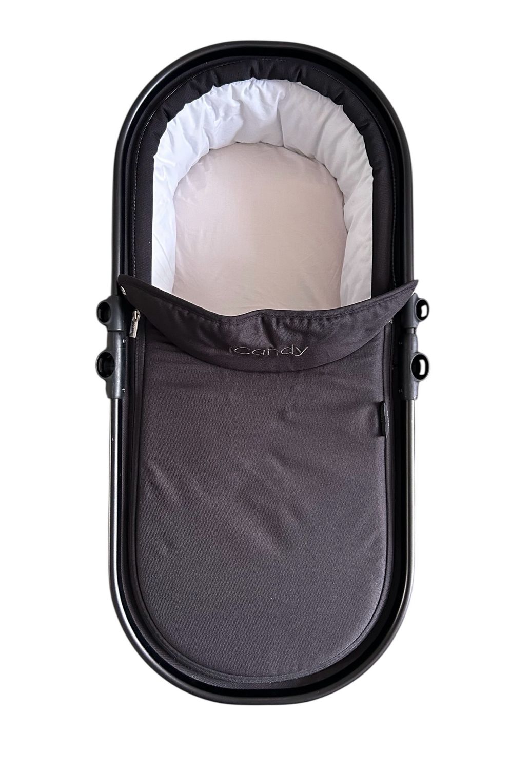 iCandy Peach 1,2,3,4 Main Carrycot - Jet 2