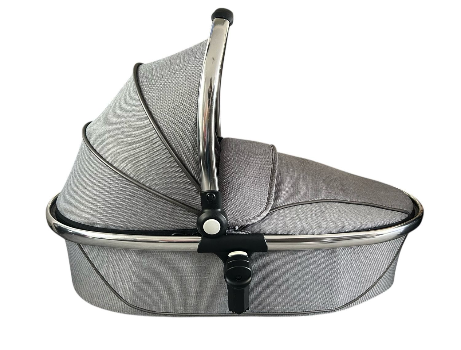 BabyStyle Egg Carrycot In Platinum