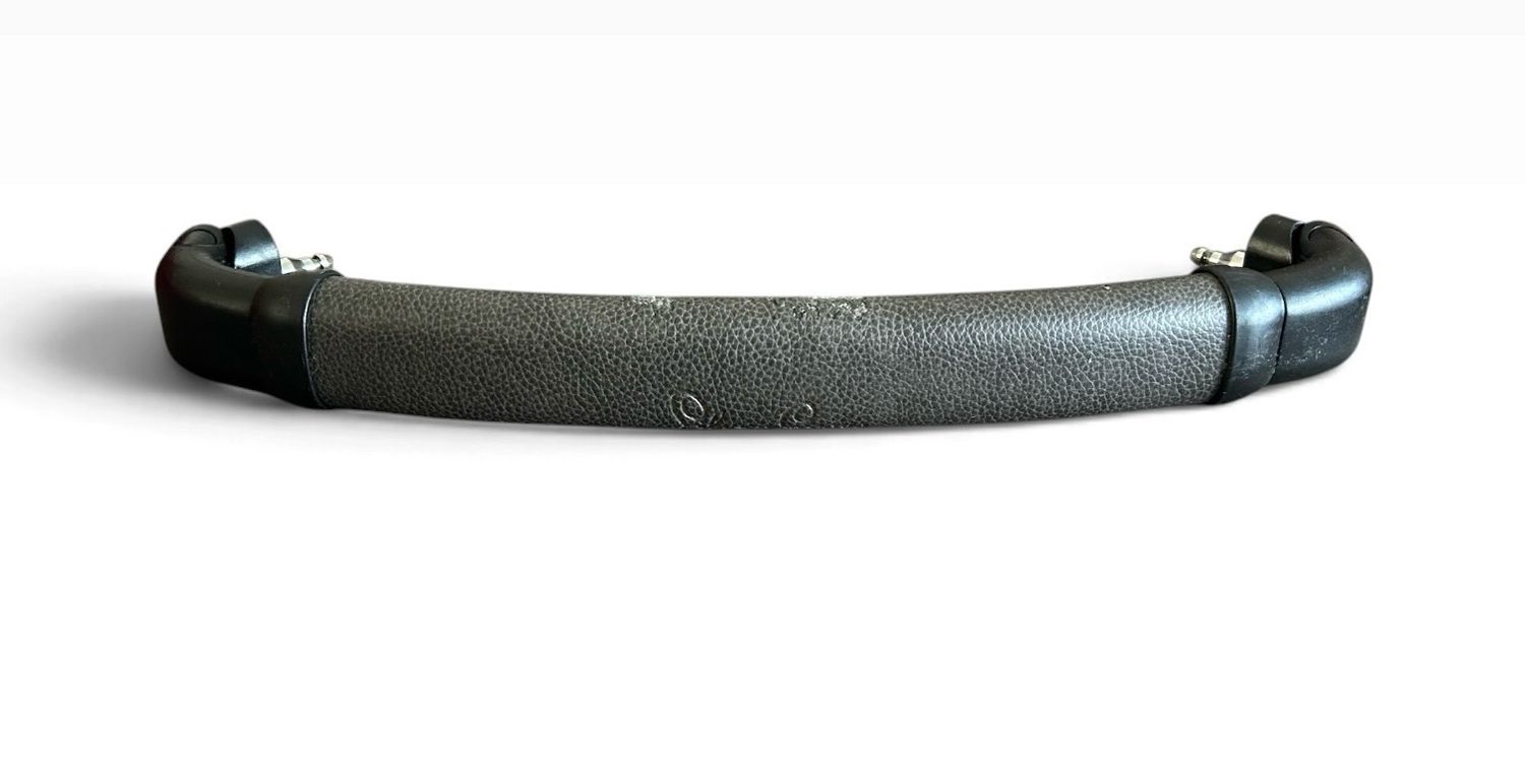 Silver Cross Wayfarer/Pioneer Bumper Bar - Grey