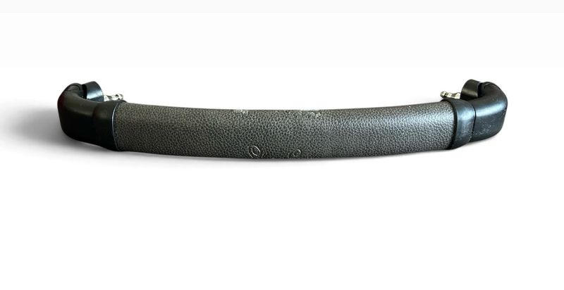 Silver Cross Wayfarer/Pioneer Bumper Bar - Grey