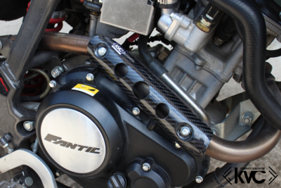 PARACALORE FANTIC 125 4T 2021-26 IN CARBONIO