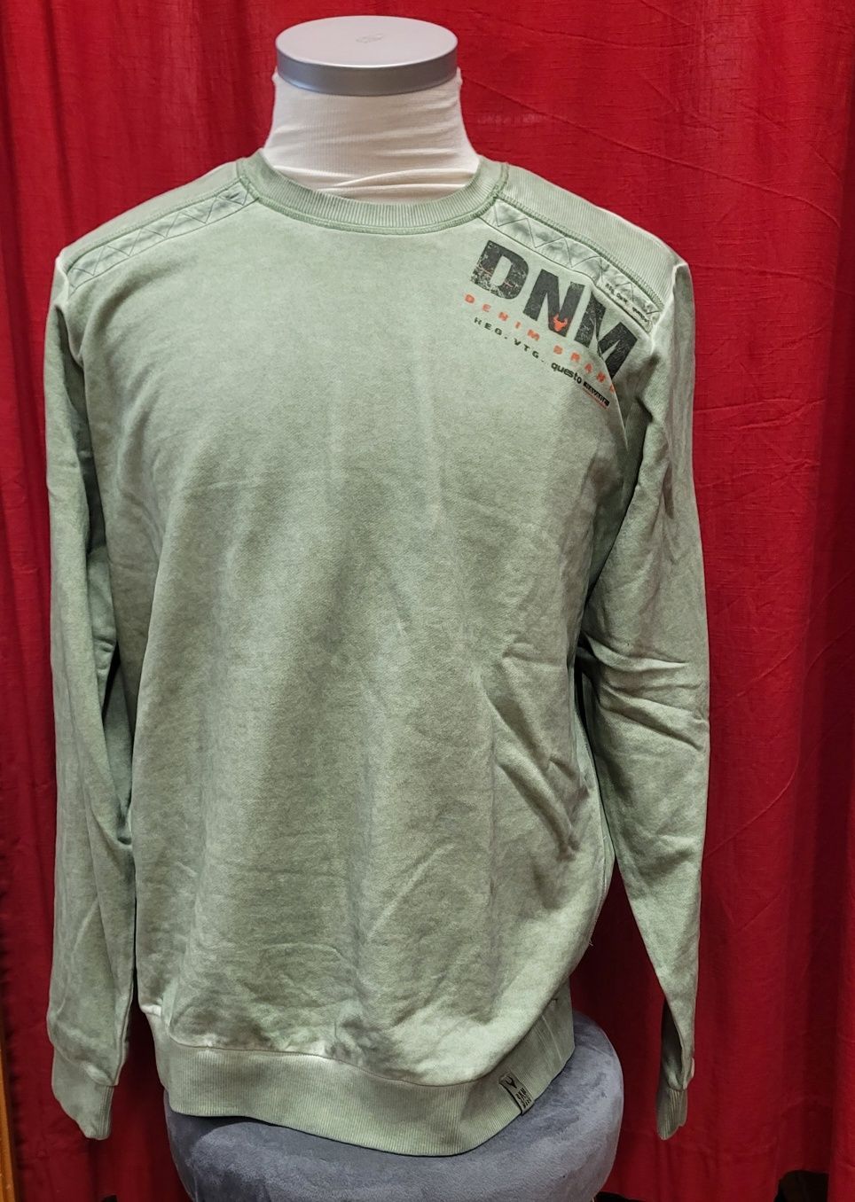 Soquesto Sweatshirt
