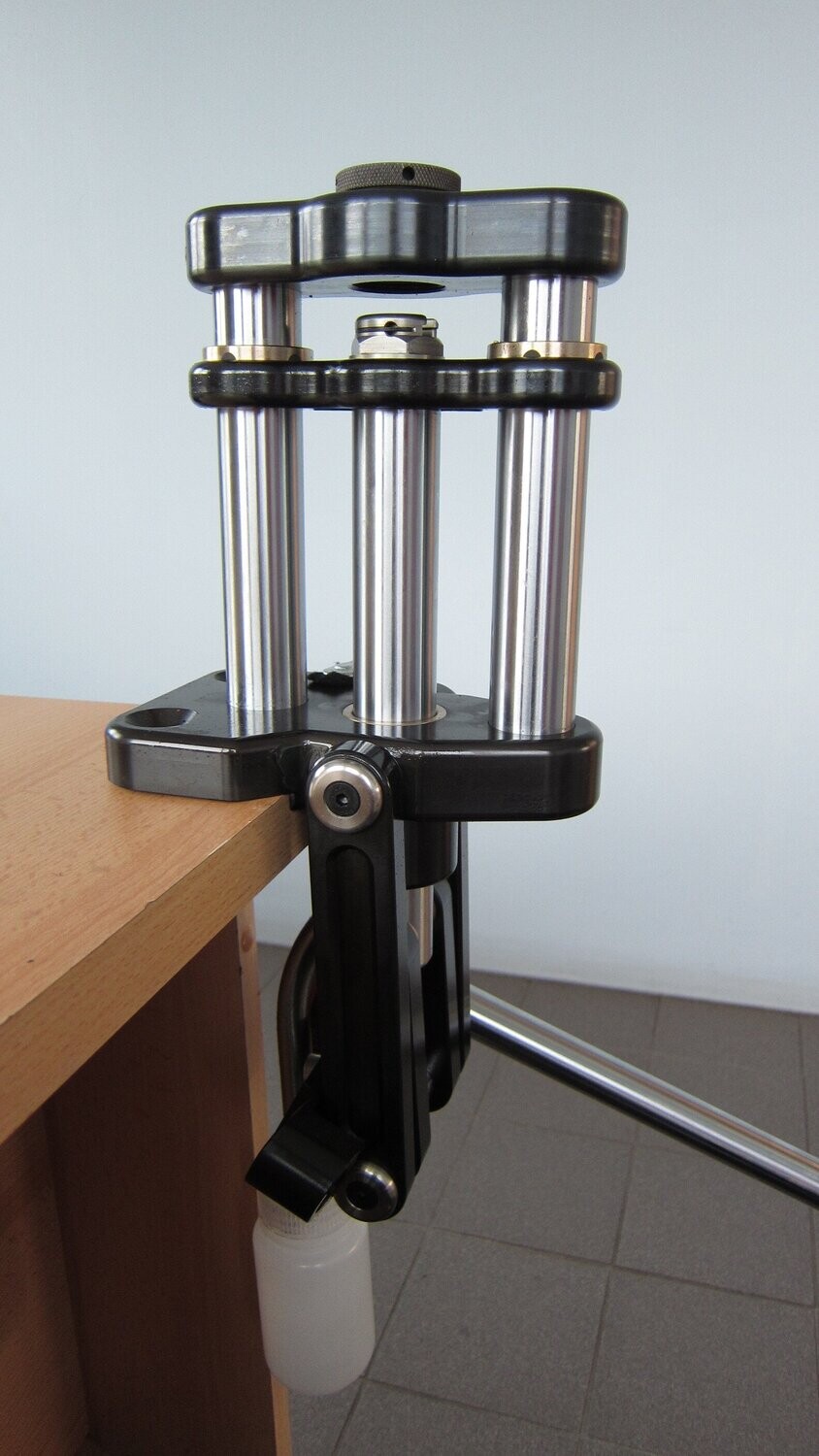 105mm Turban-CNC 105mm Turban-CNC "Präzipress" Zwei-Säulen Presse