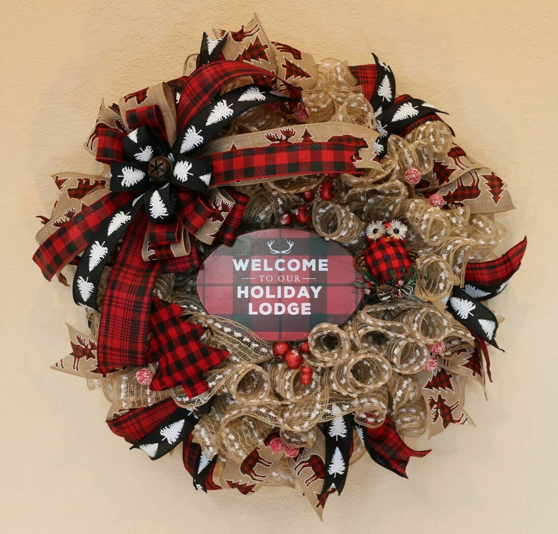 Holiday Lodge Wreath