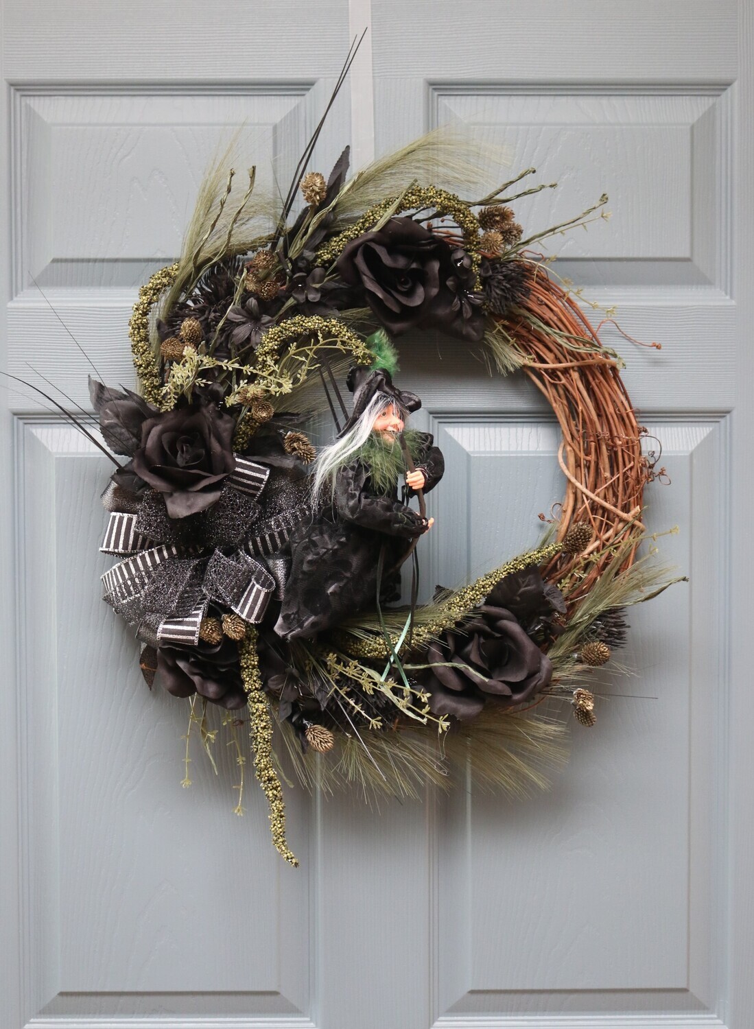 Witchy Grapevine